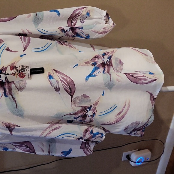 New Harve Benard Shirt - Picture 5 of 10